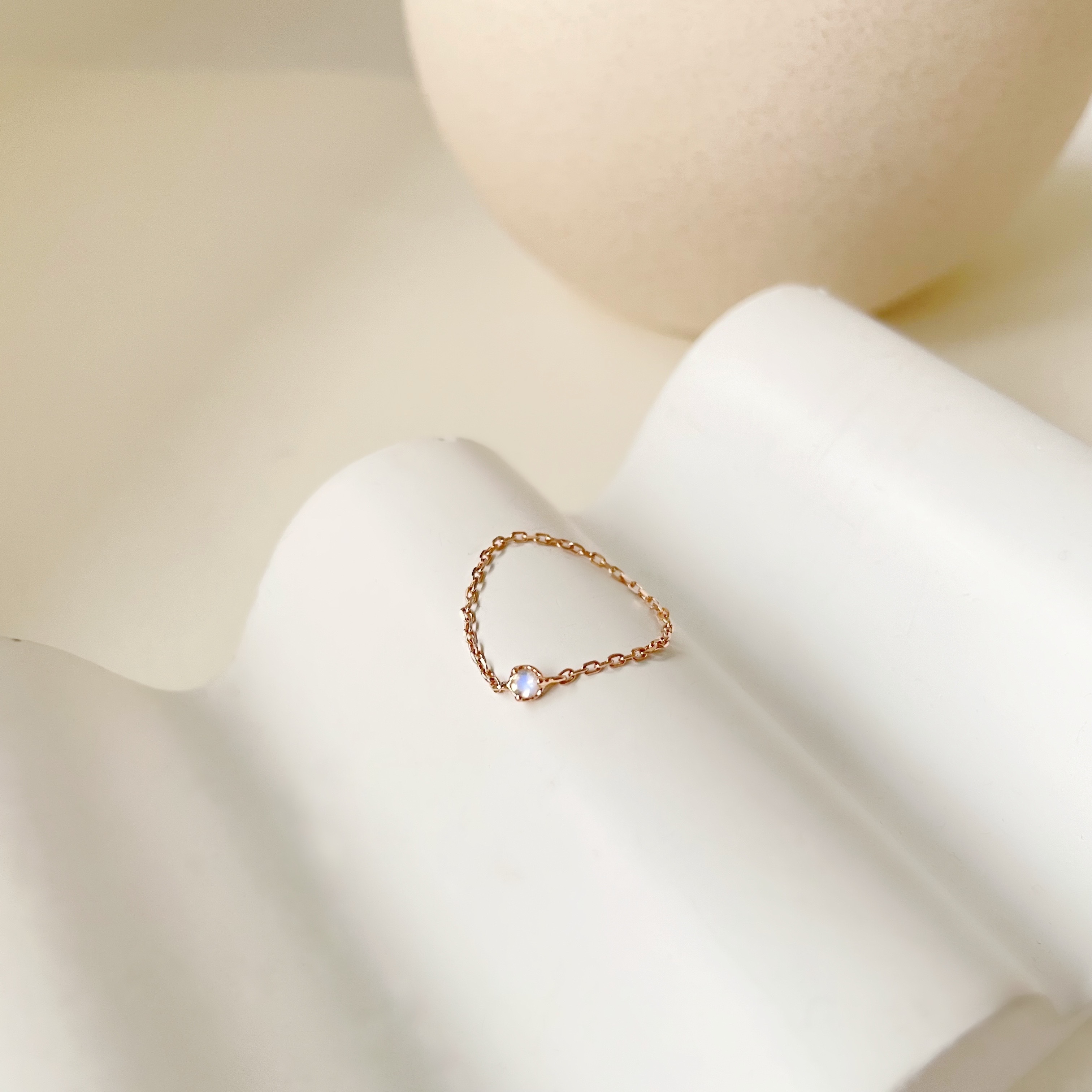 14K經典小圓三爪月光石鏈戒