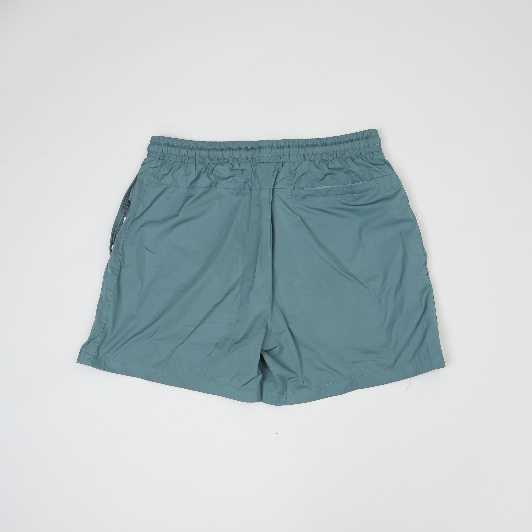 【二手L號】KITH Nylon Active Short 綠色刺繡小LOGO 內網眼尼龍