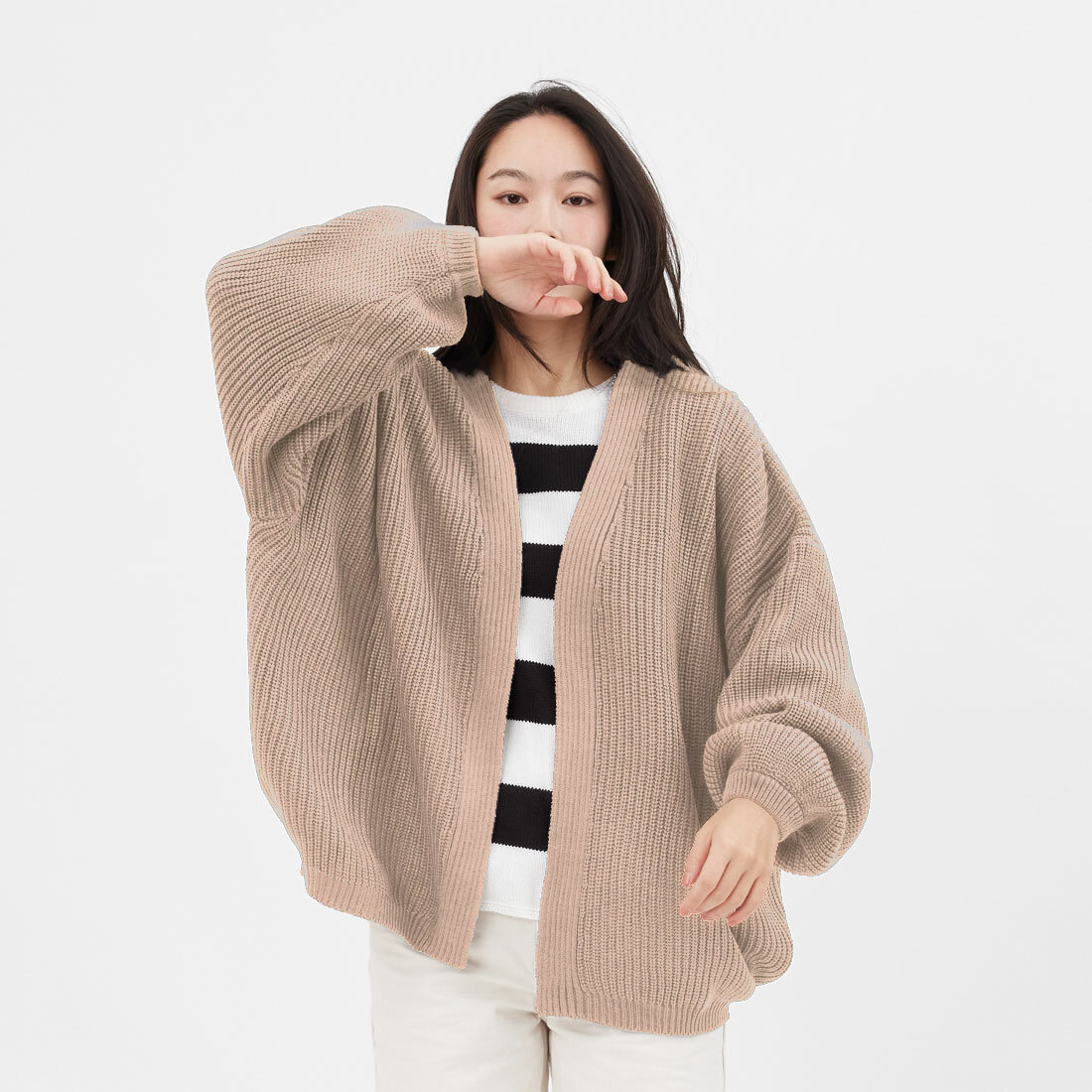 Betty拋袖開襟針織外套/奶茶色