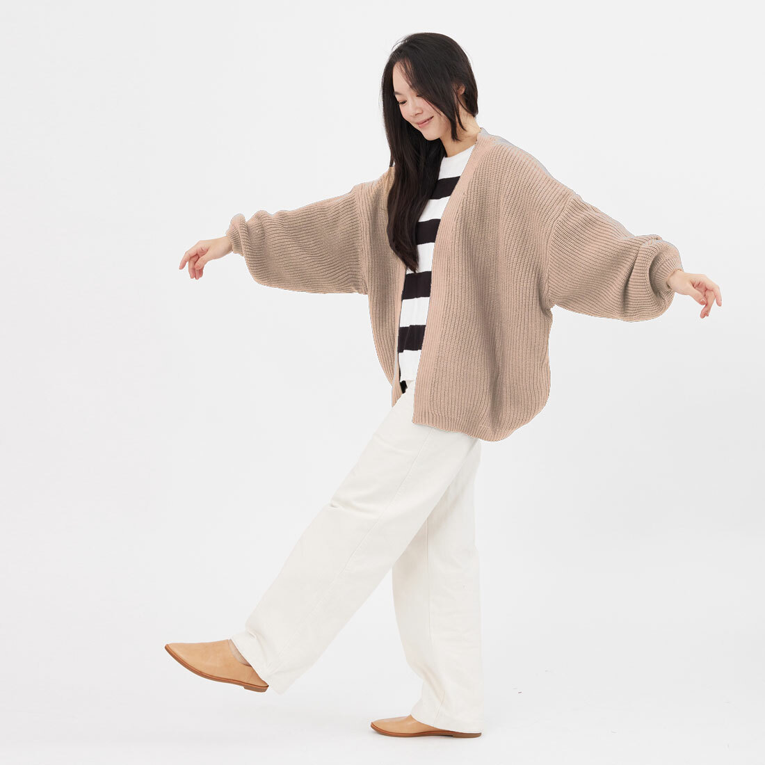 Betty拋袖開襟針織外套/奶茶色