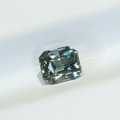 無燒綠藍寶 1.07ct 天然