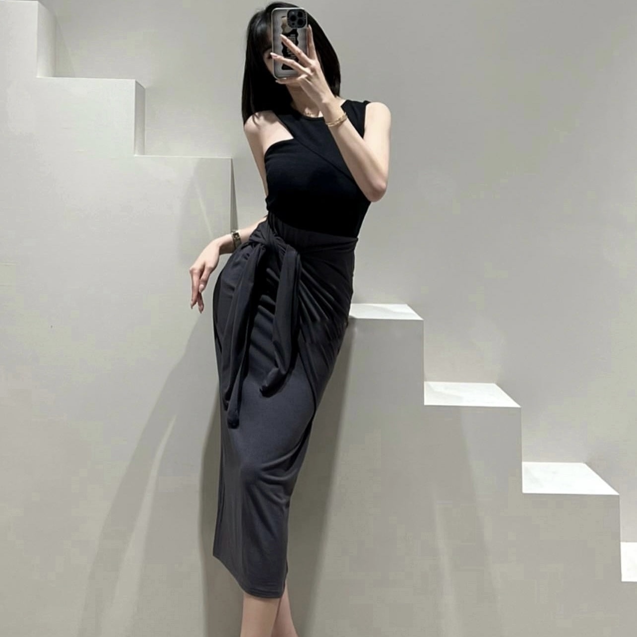 LIVE: XD001123 Izi Padded Irregular Tank Top