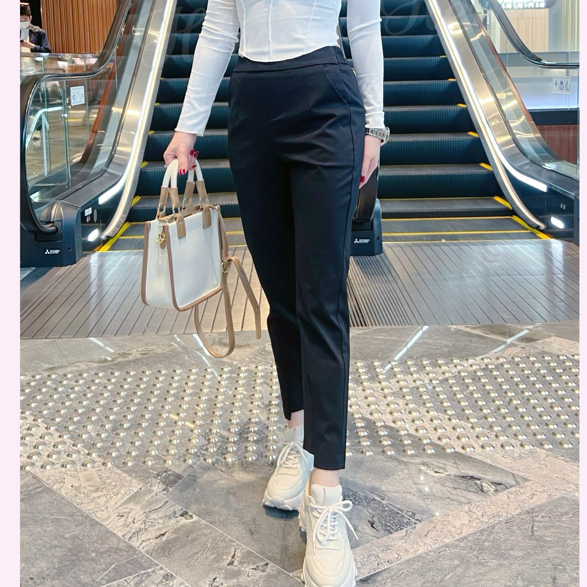 寵粉系列: PT22W1242 超顯瘦不規則褲腳西褲料下身