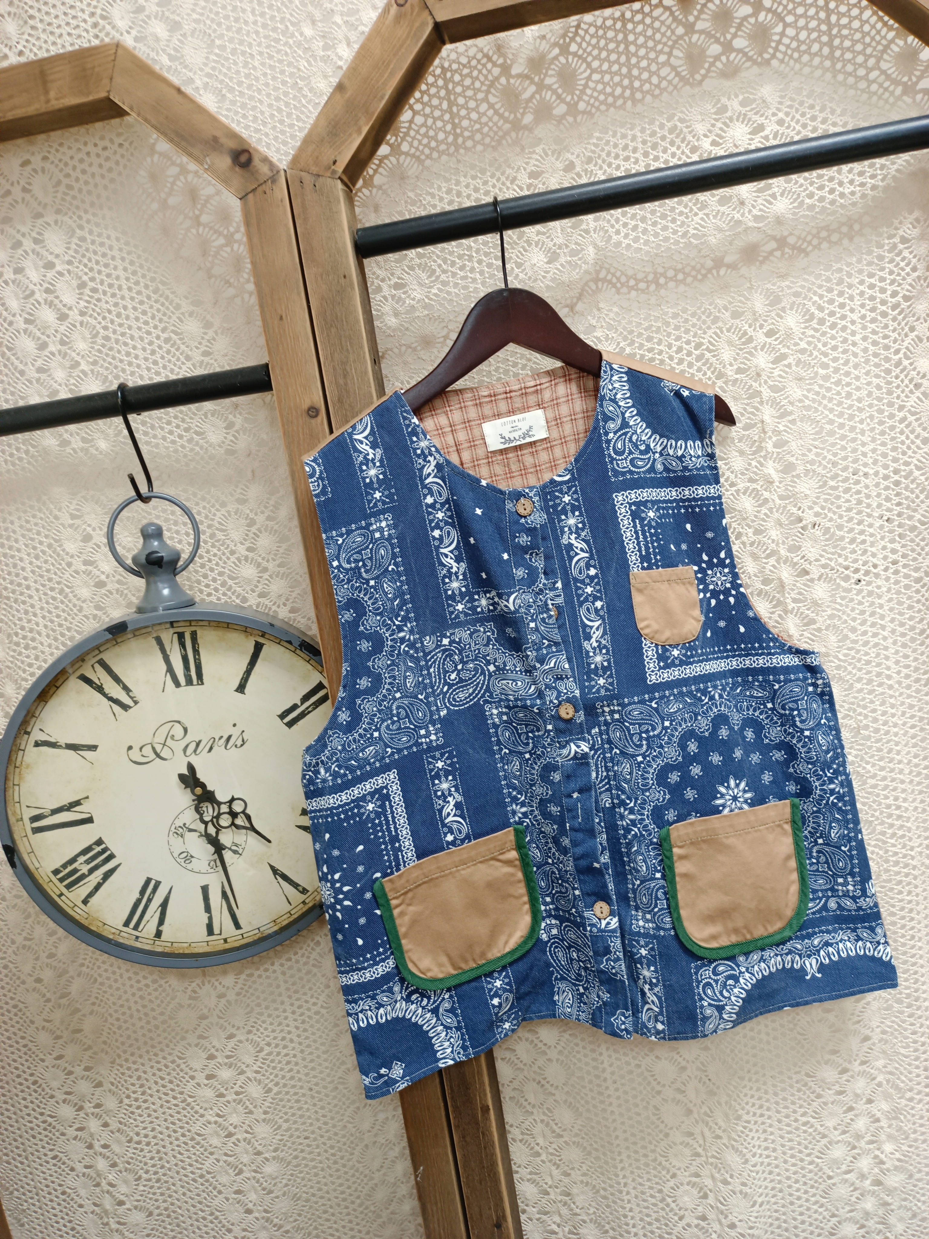 1203 日系腰果花拼布小背心  胸42" 長61CM