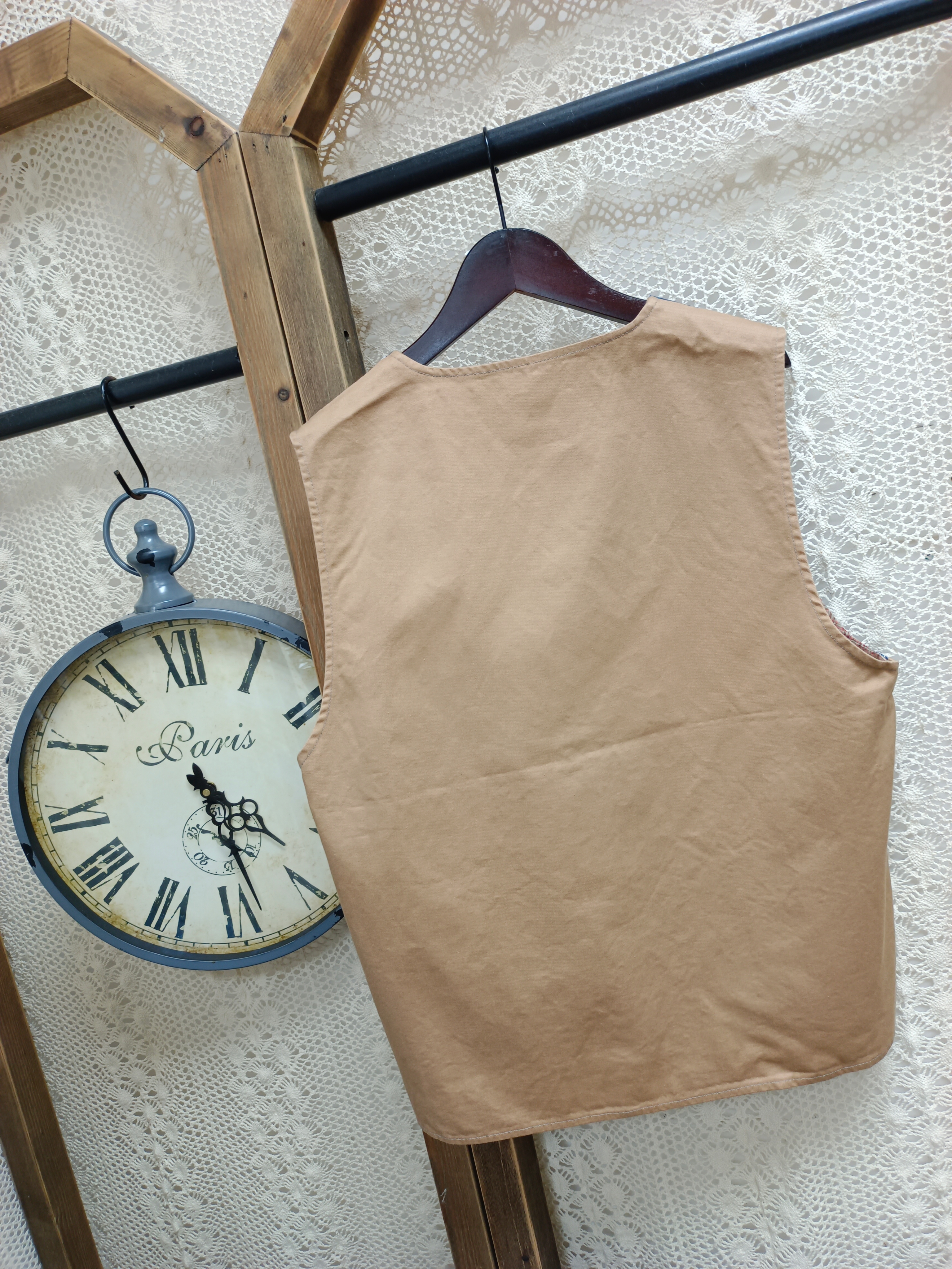 1203 日系腰果花拼布小背心  胸42" 長61CM