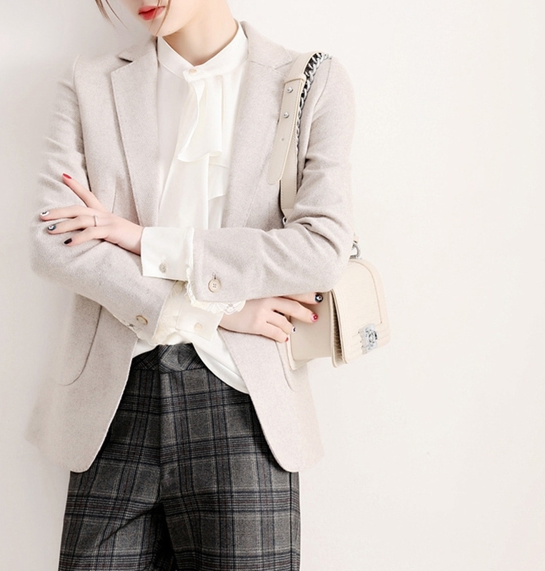 荷葉領花雪紡襯衫 兩色