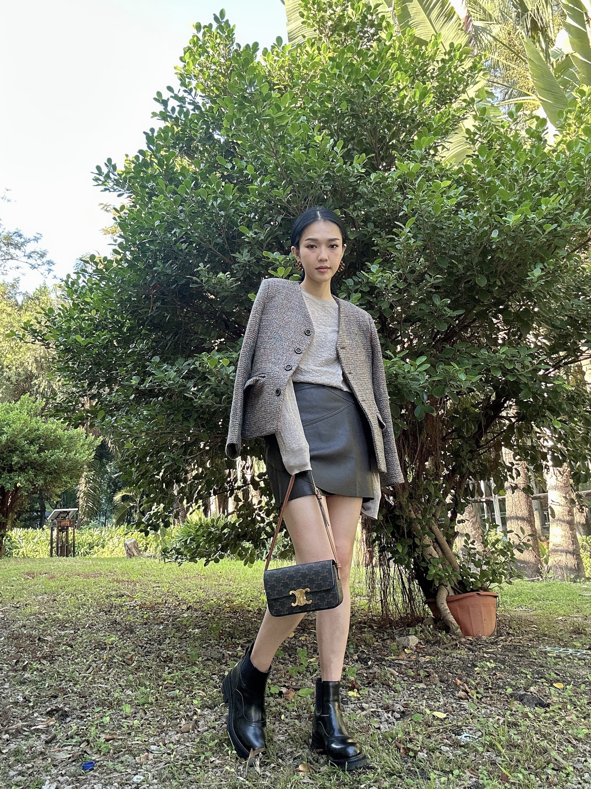 側交叉重疊腳PV Skirt（現貨款式）