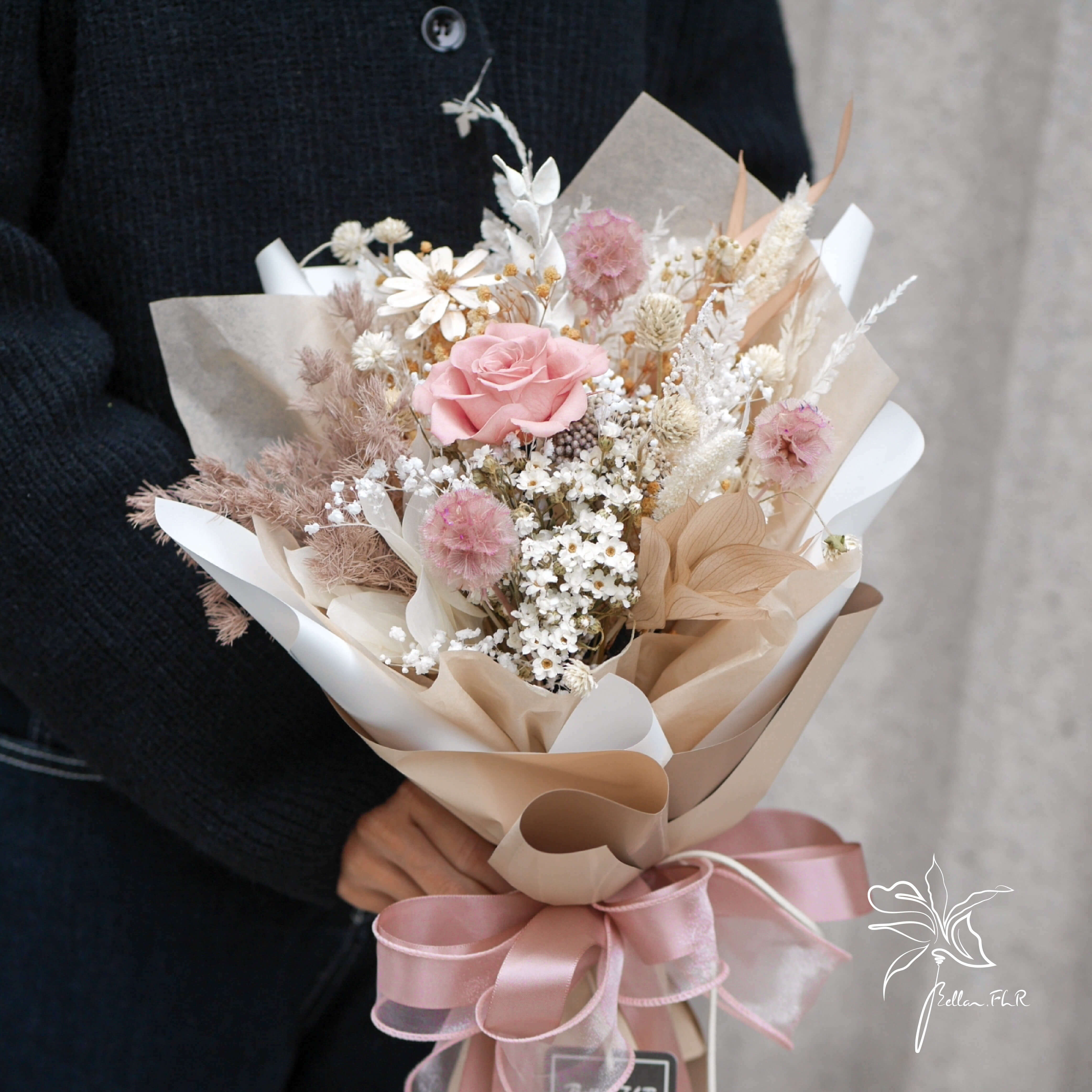 【一朵玫瑰的愛情物語】小型永生乾燥花束