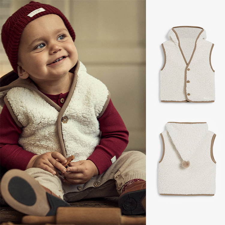 Elves lamb hooded vest