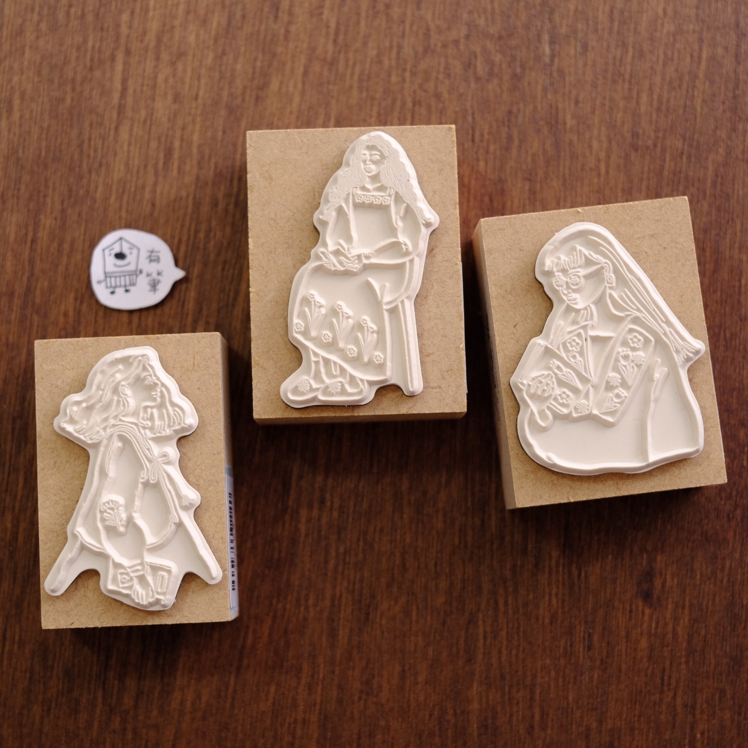 女孩 木製印章 (壓縮木)｜甜蜜生活 la dolce vita 臺灣