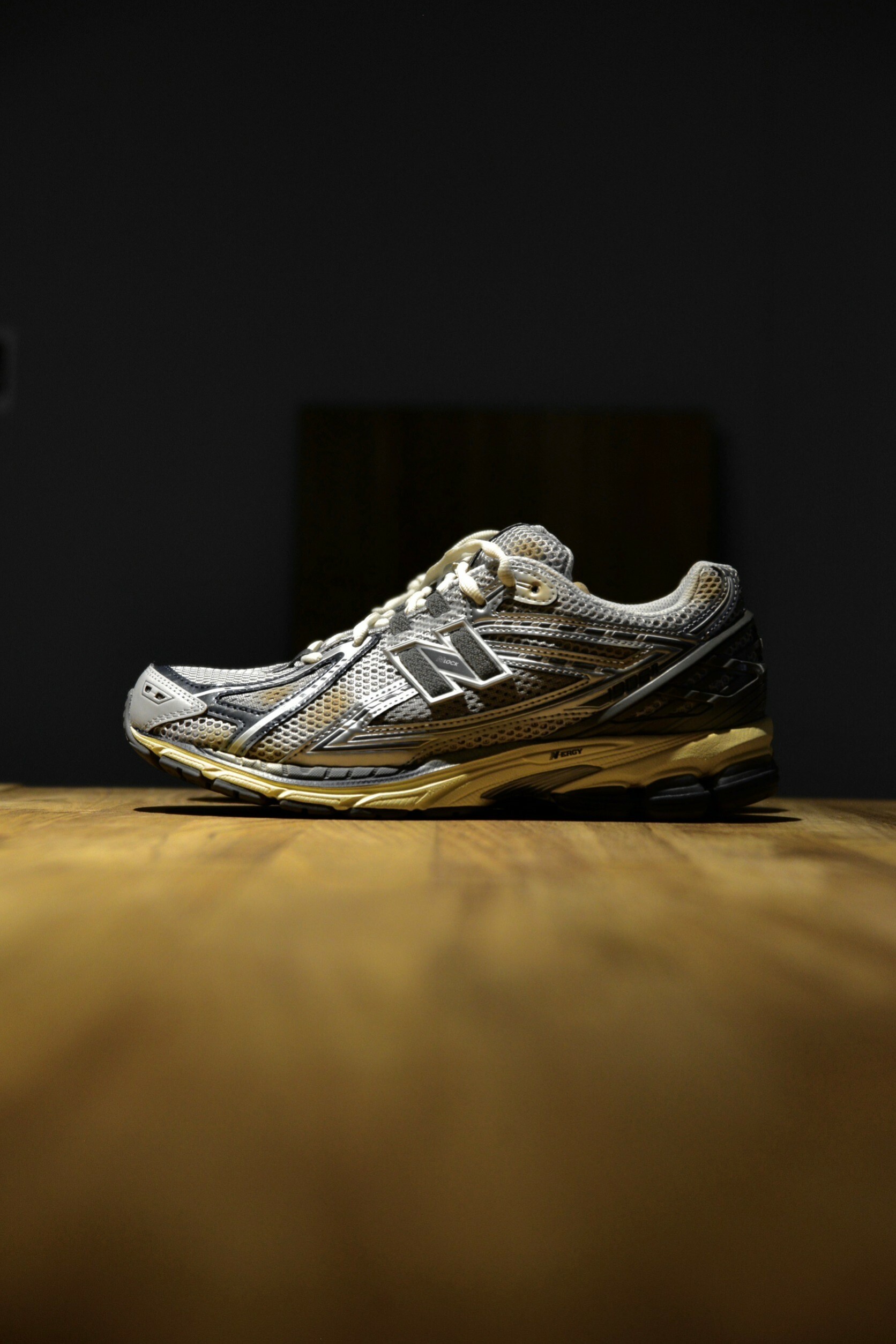 【APAIR】預購 Thisisneverthat x New Balance 1906R 復古跑鞋 灰銀 M1906RTI