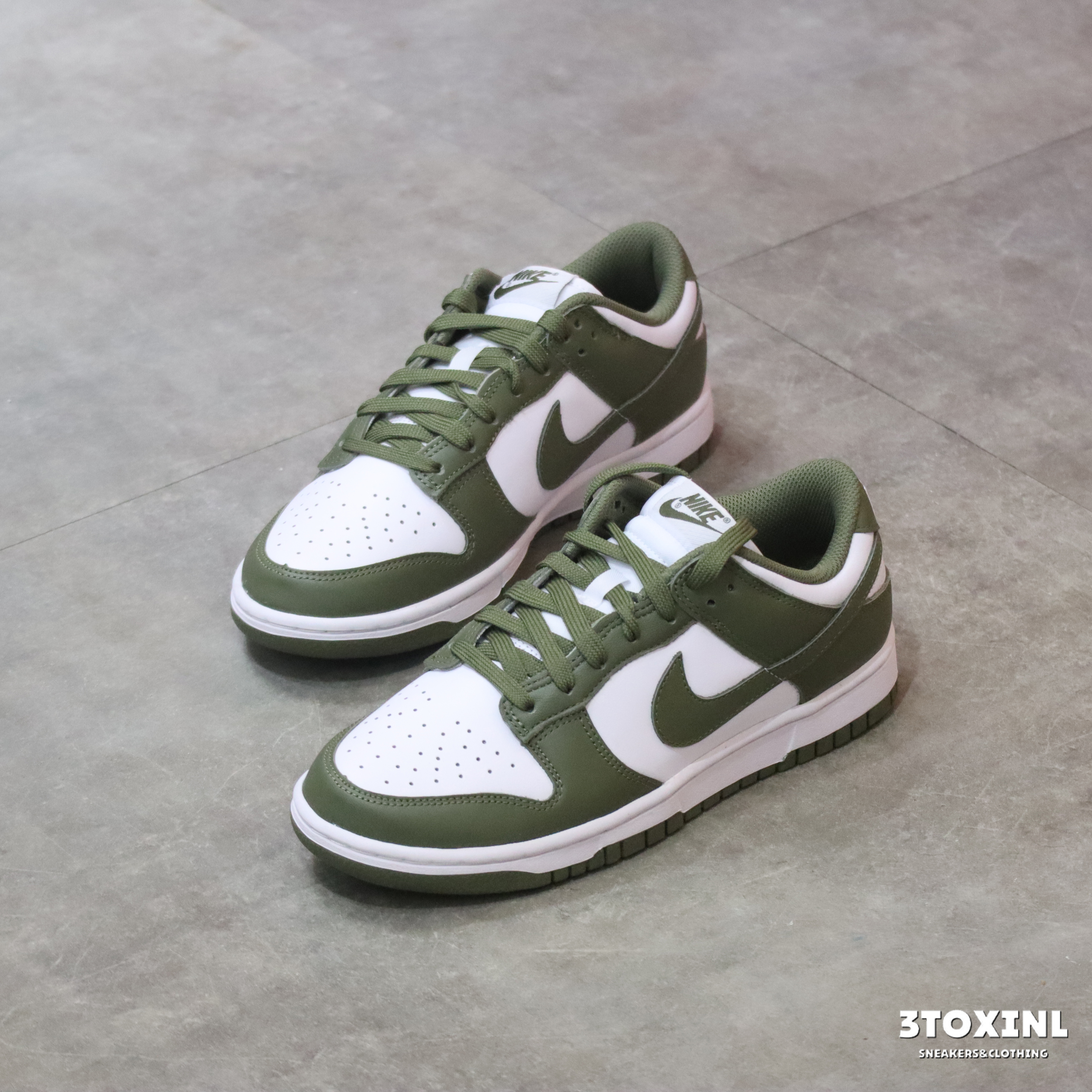 (現貨) Nike Dunk Low - Medium Olive (W)