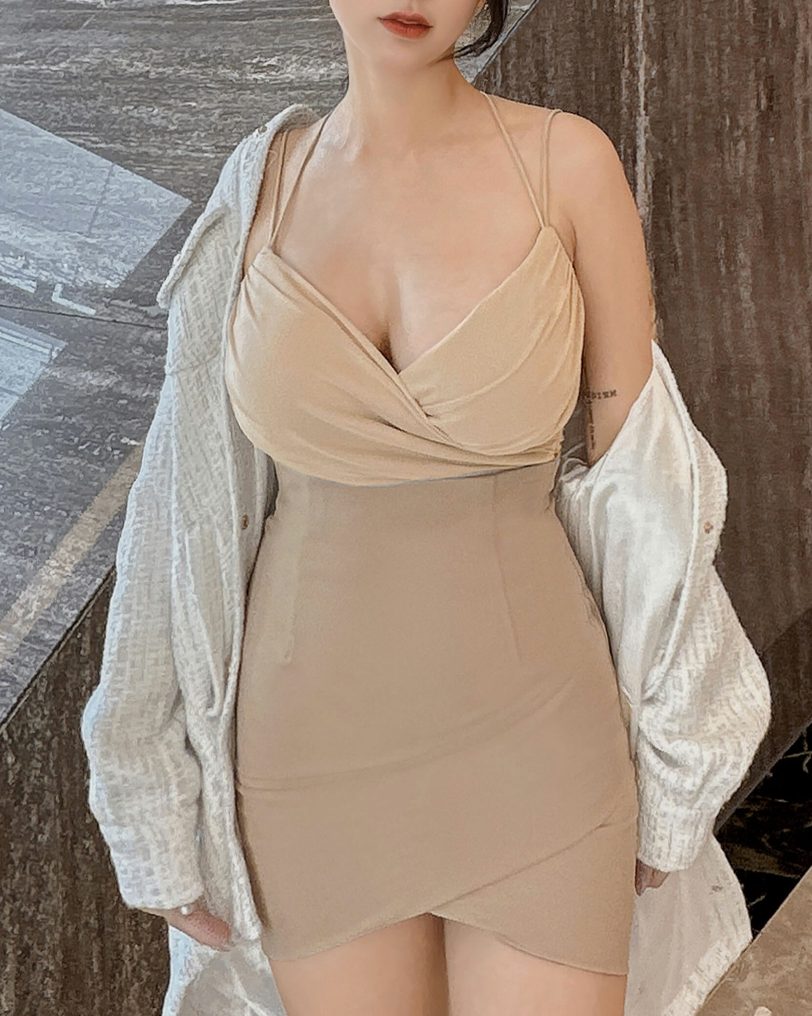 ⭒訂製-素面彈力修身交叉包裙