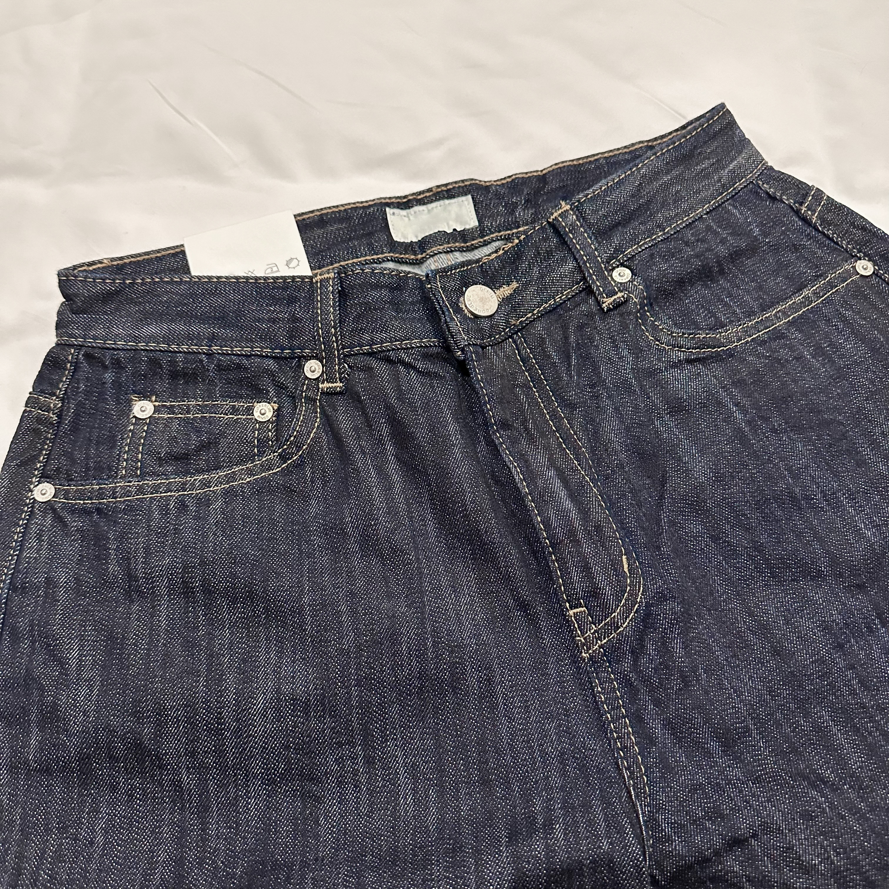 洗水質感牛仔褲