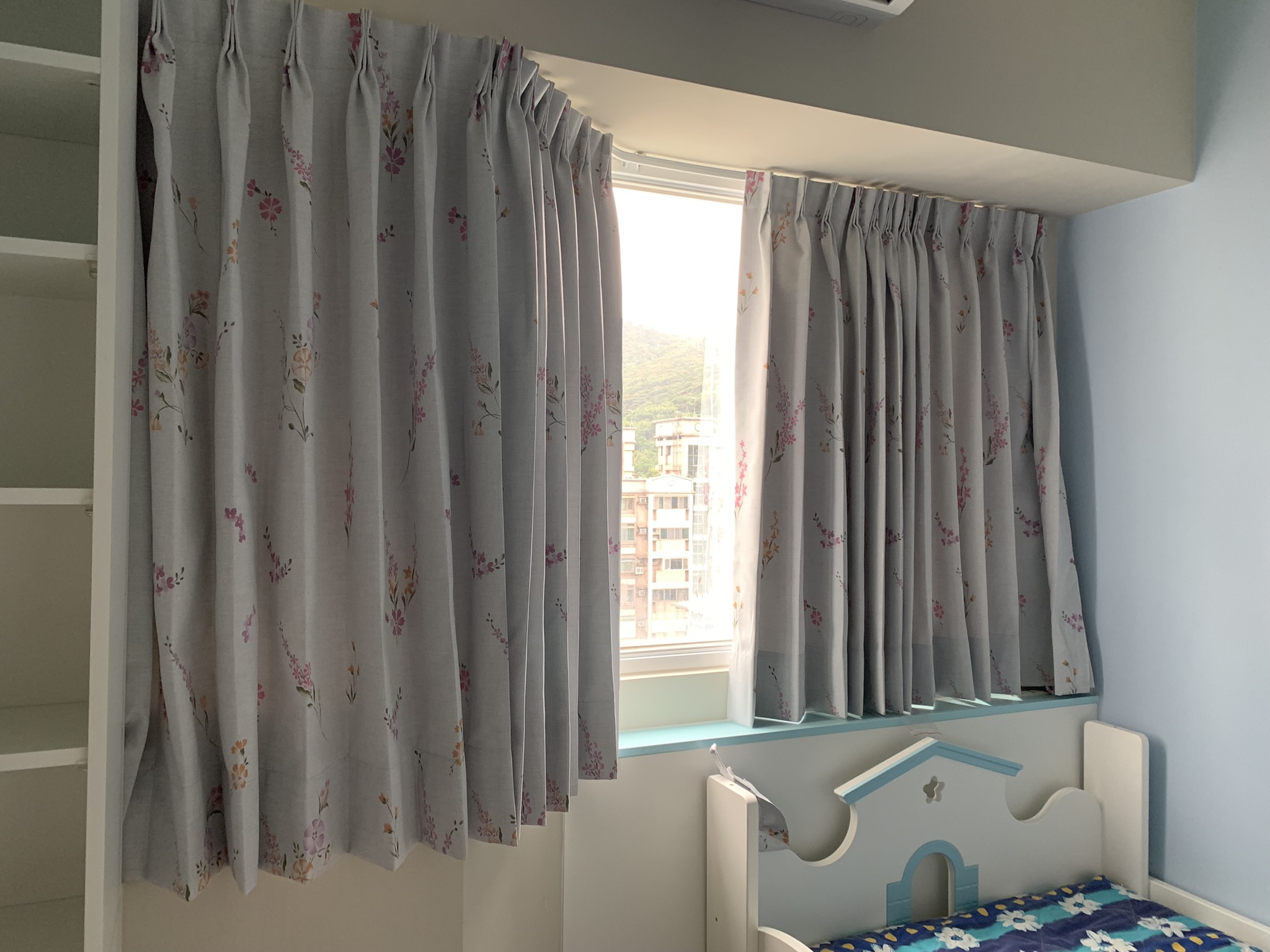 一字窗沒什麼 U型窗也可以 Z字窗簾一樣ok做  各式窗型不怕挑戰