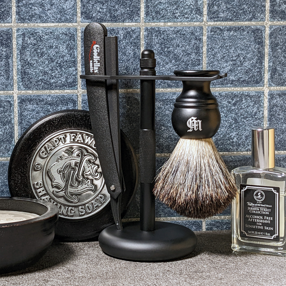 義大利 Goodfellas - 黑手黨 直式剃刀 刮鬍修容組（可換刀片 / 剃刀＋刮鬍刷＋收納架）