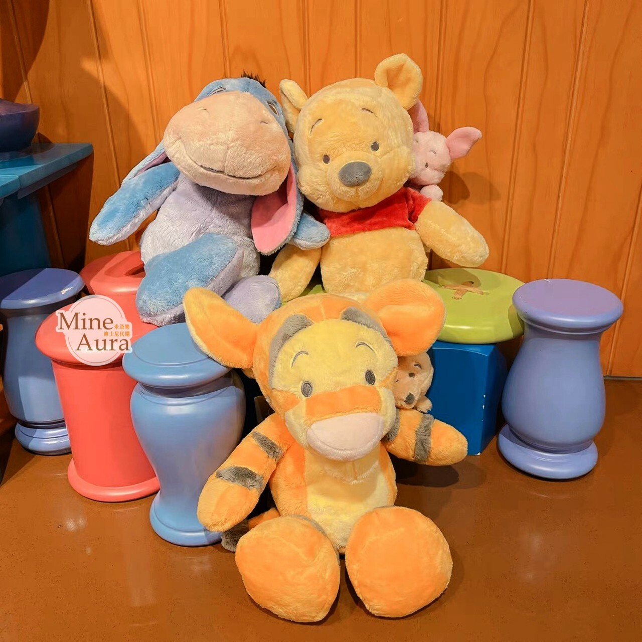 小熊維尼 Winnie the Pooh 背 小豬 皮傑 piglet 娃娃 玩偶 -上海迪士尼樂園