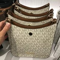 [S] MICHAEL KORS 35S1G7BM1B BRILEY SM MESSENGER XBODY,VANILLA, 194900287101 (SMK224)