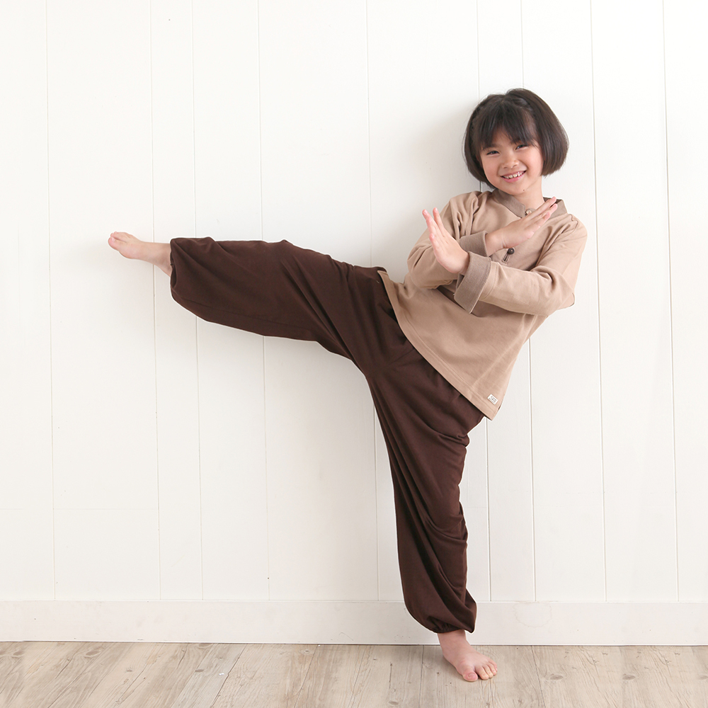 有機棉兒童功夫褲穿搭範例1