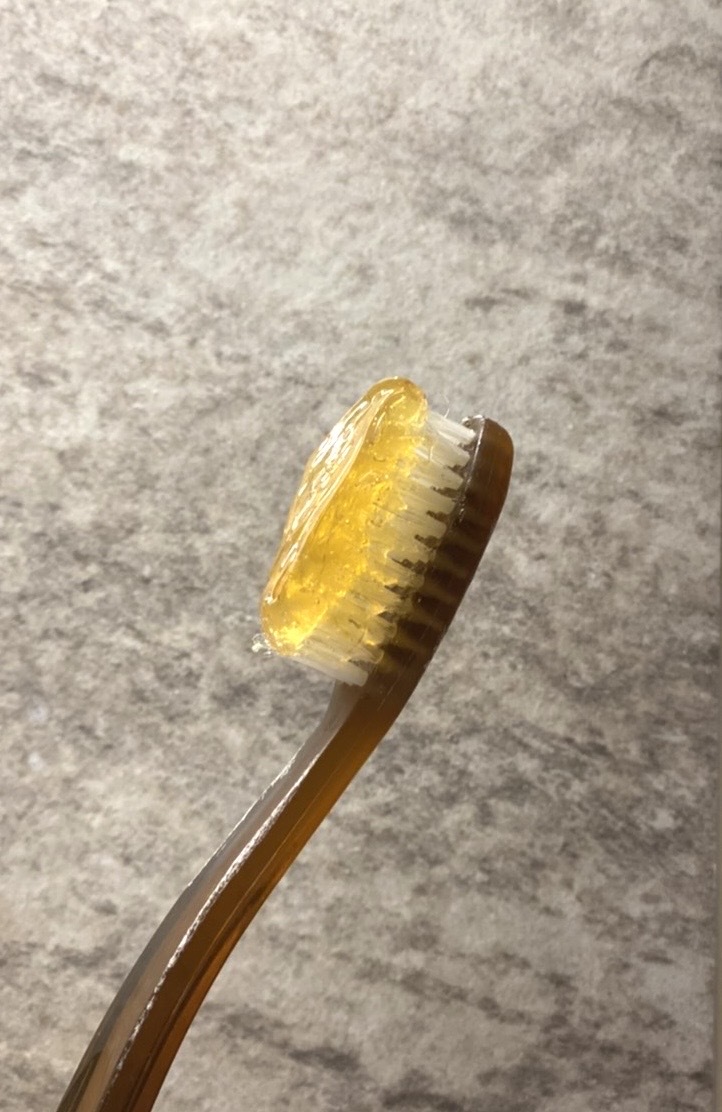 尤加利薑潔牙膏 100ml