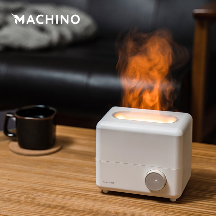 Machino Q8 火焰香薰加濕機 白色, 奶油黃 |日式簡約設計 | 可加水溶性香薰精油 | 智能定時加濕 | 秋冬必備