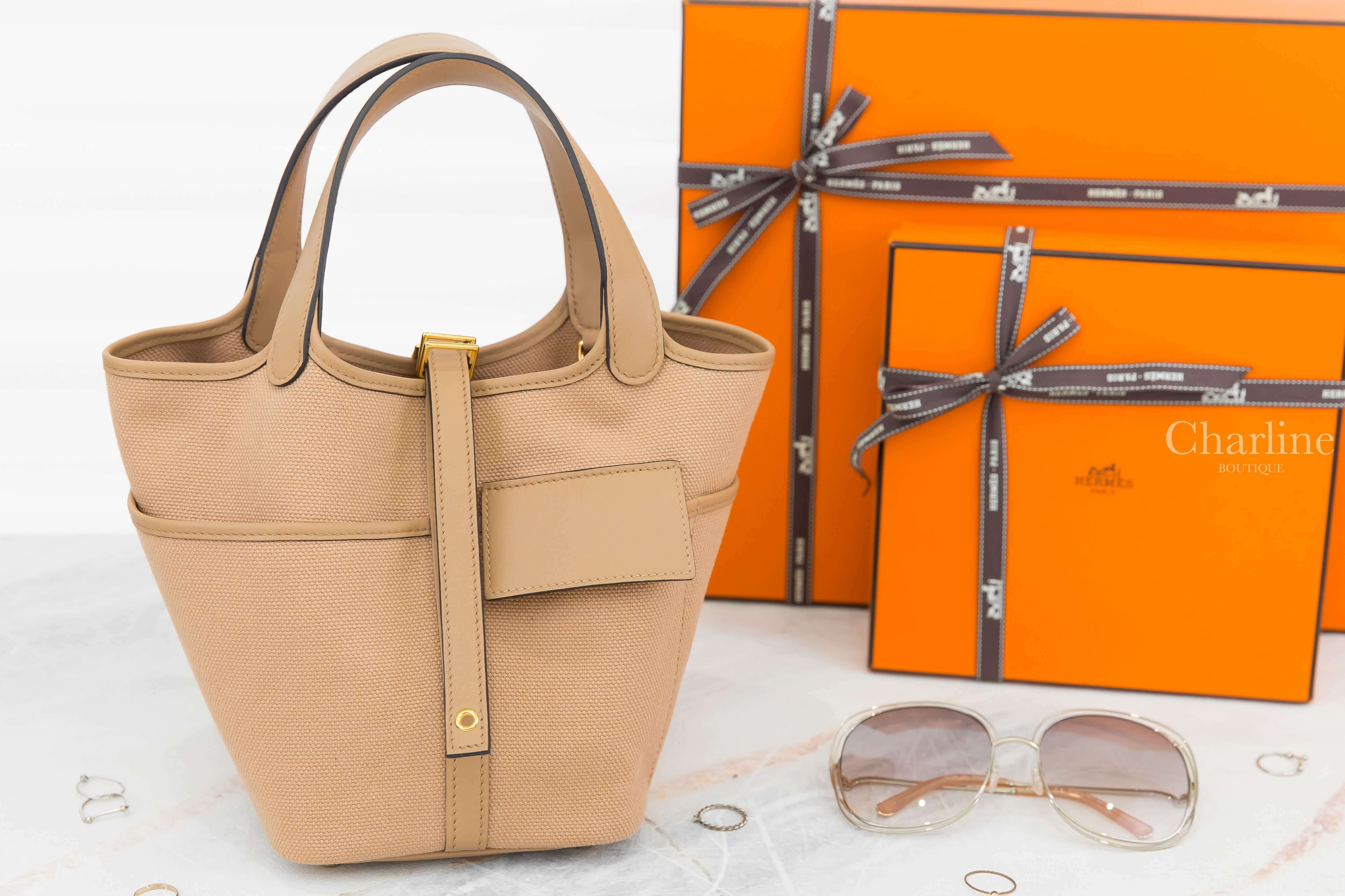 Hermès Picotin Lock 18 Pocket Bag 0M Chai Goeland Canvas / Swift U刻馬薩拉茶色帆布拼牛皮金釦小型提把水桶包-Charline Boutique 精品代購