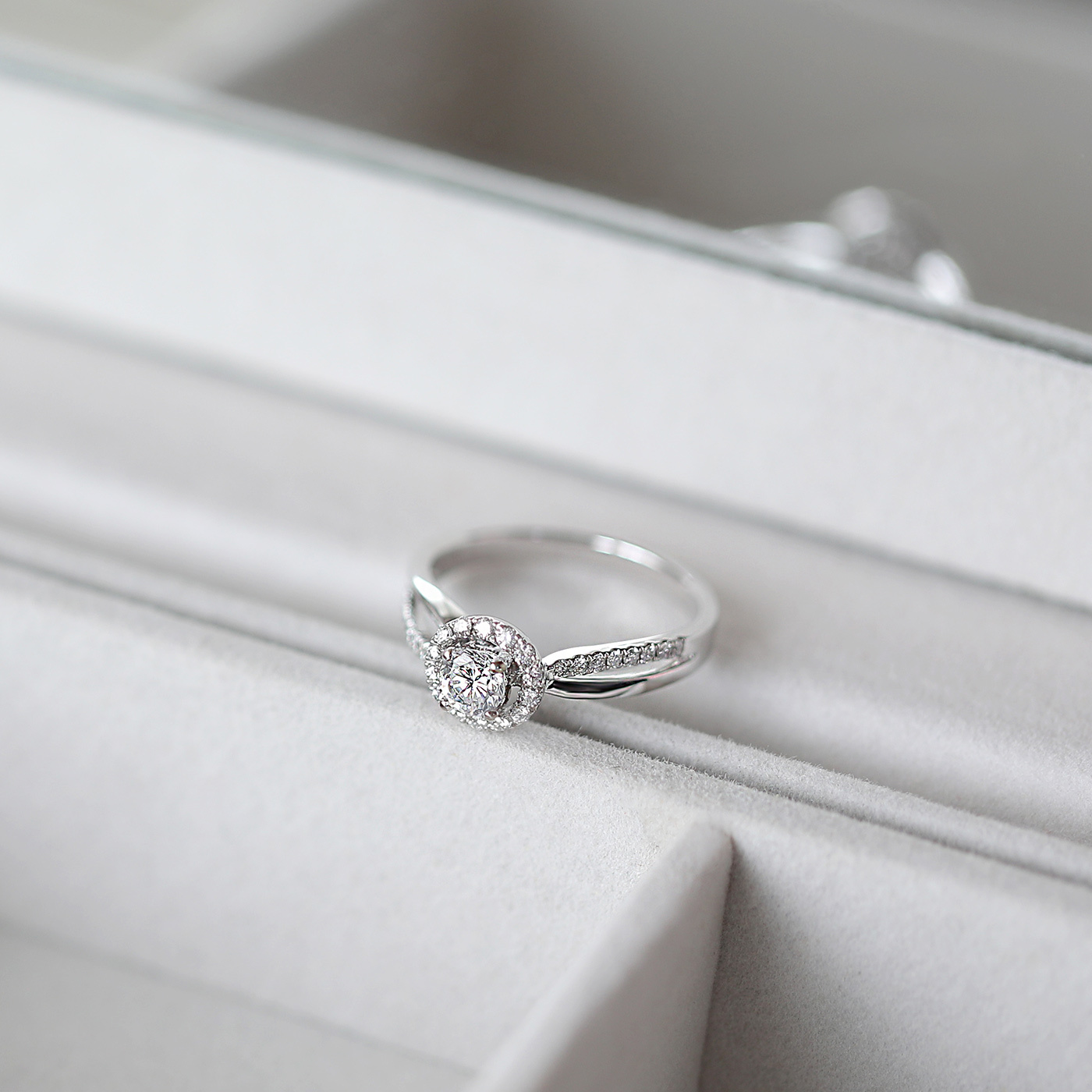 流轉月光 — GIA30分鑽石戒指