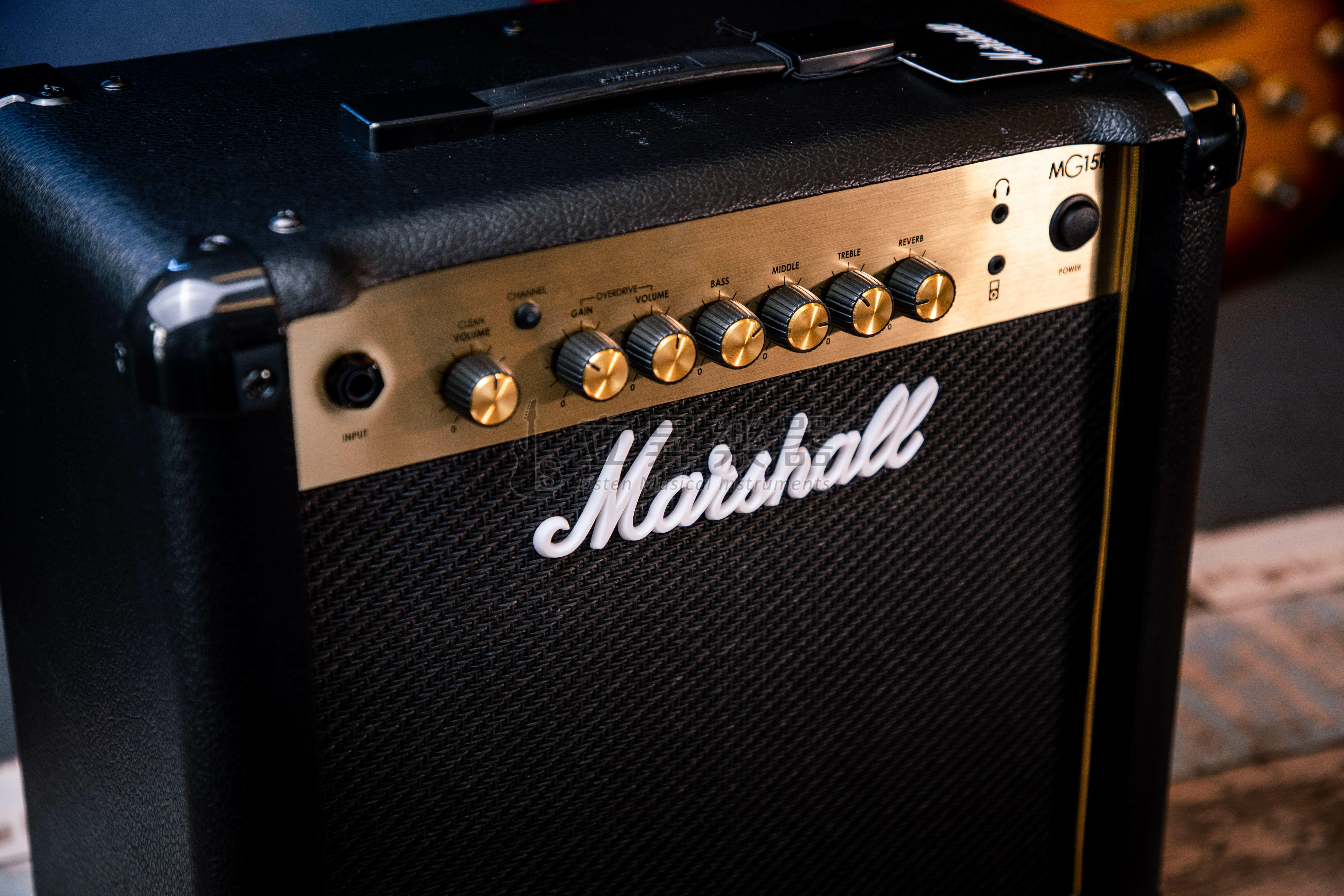 Marshall [全新推出] Marshall MG15R MG15GR 15瓦電吉他音箱 內建Overdrive/Reverb 第 3 張圖片｜三峽吉他 / Bass