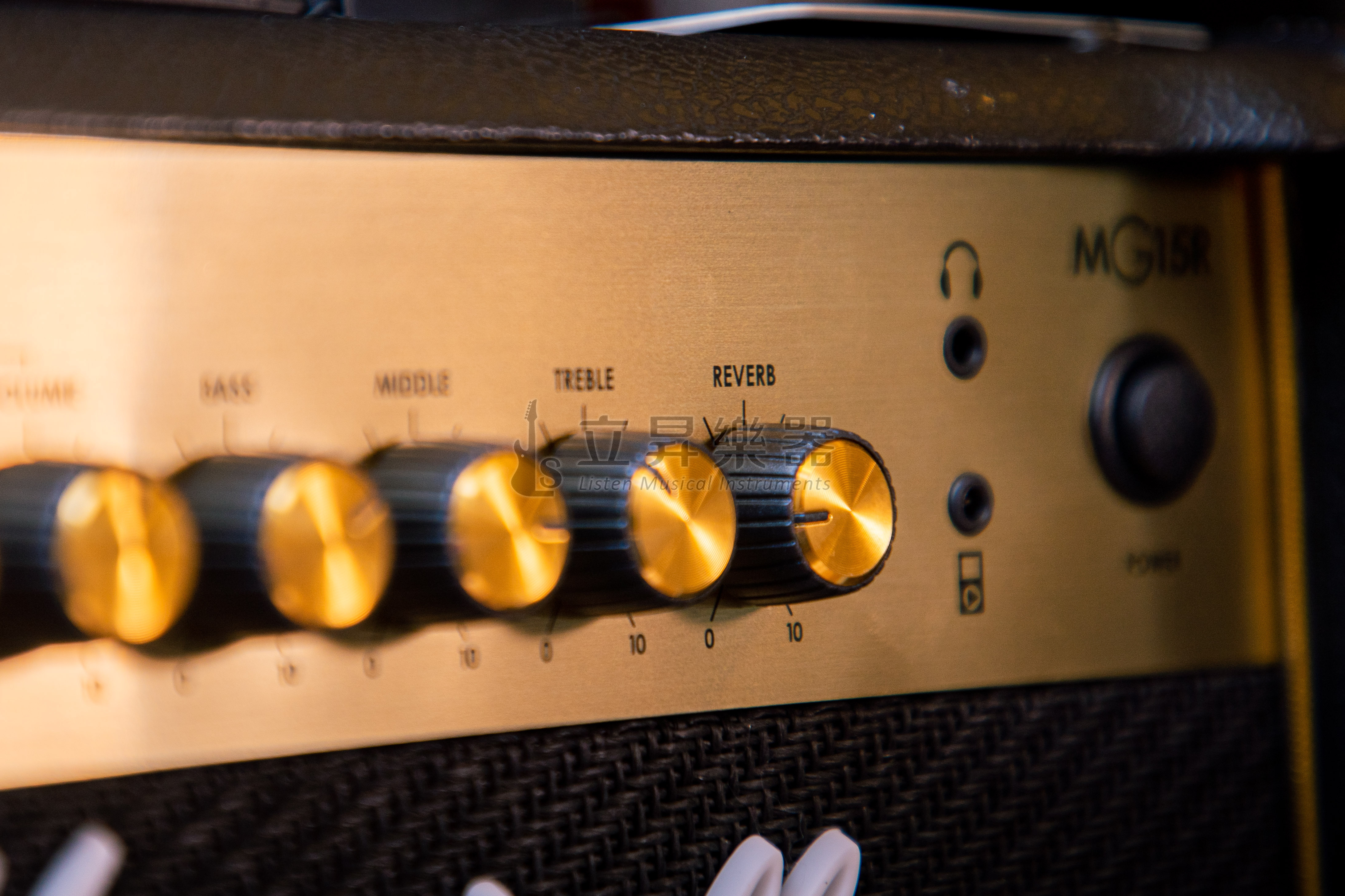 Marshall [全新推出] Marshall MG15R MG15GR 15瓦電吉他音箱 內建Overdrive/Reverb 第 4 張圖片｜三峽吉他 / Bass