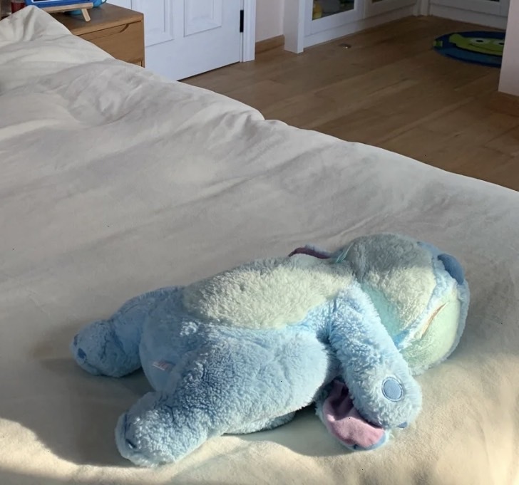 Disney 迪士尼 超Q趴睡史迪奇