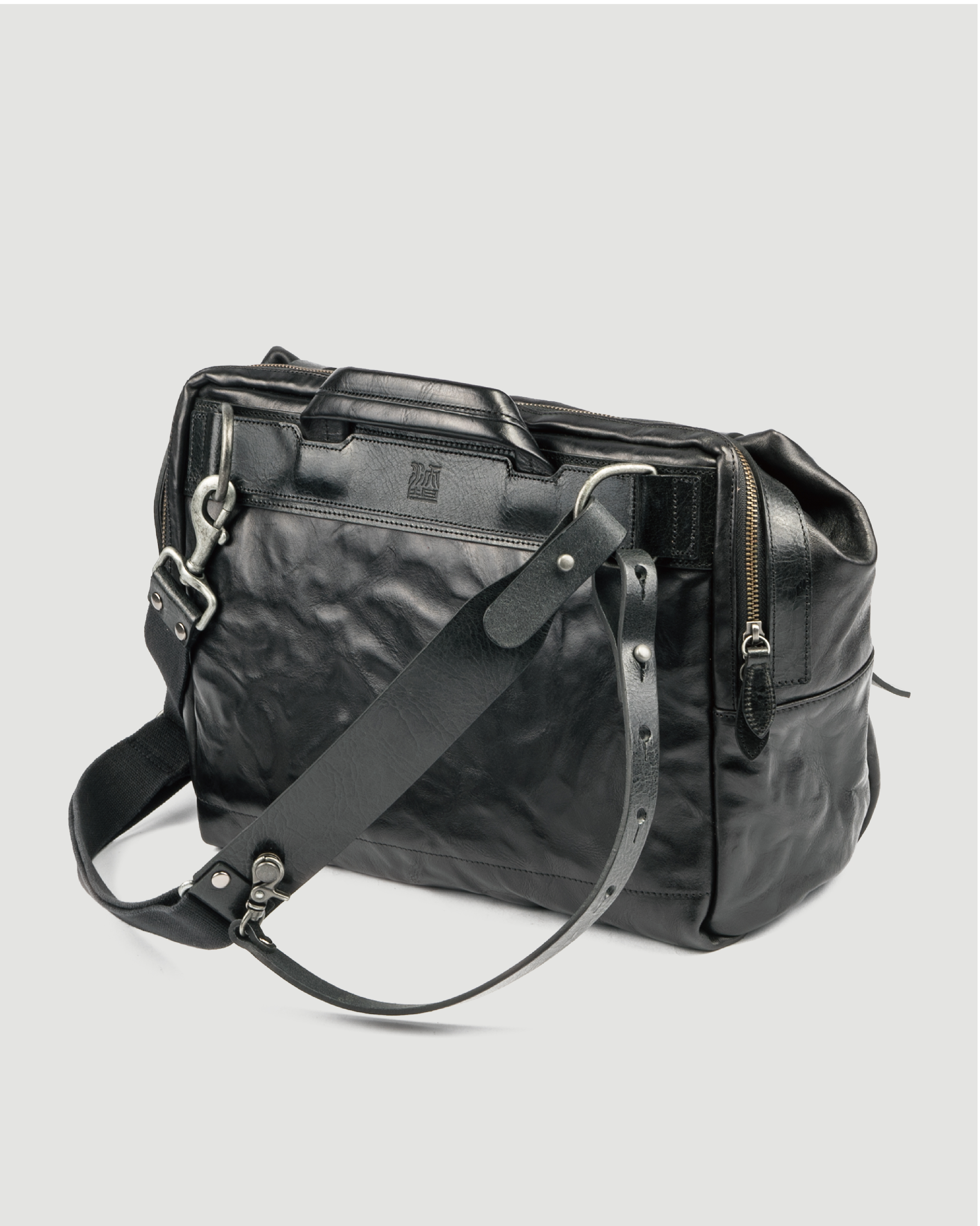 【沃坦】LIGHTNING RIDER 閃電騎士植鞣皮革單肩包 12L 黑色