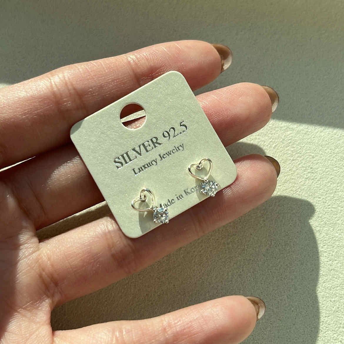 🇰🇷 925 silver 愛心線條單鑽耳環