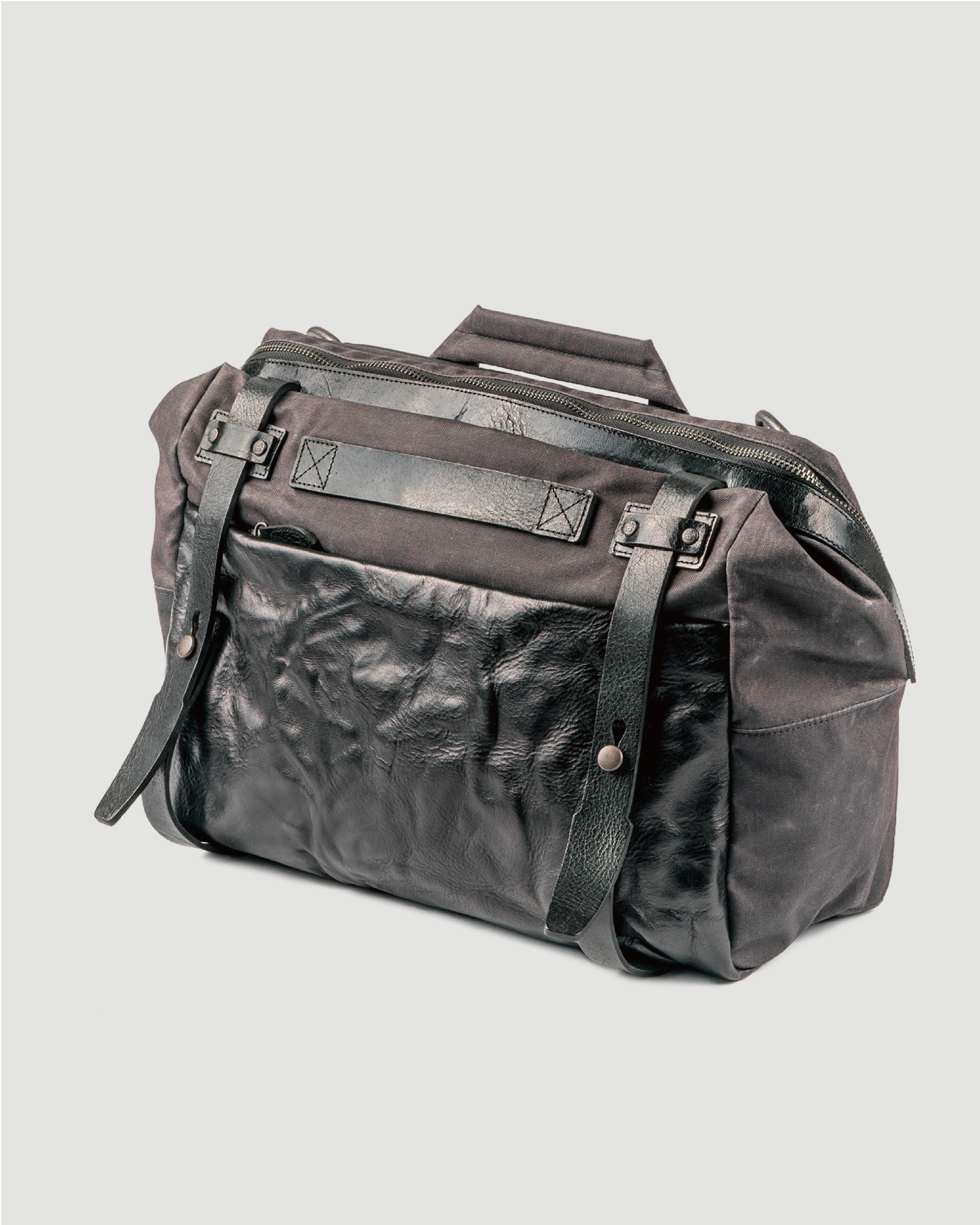 【沃坦】LIGHTNING RIDER 閃電騎士單肩包 12L 黑色