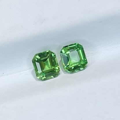 沙弗萊石 一對1.22ct 天然