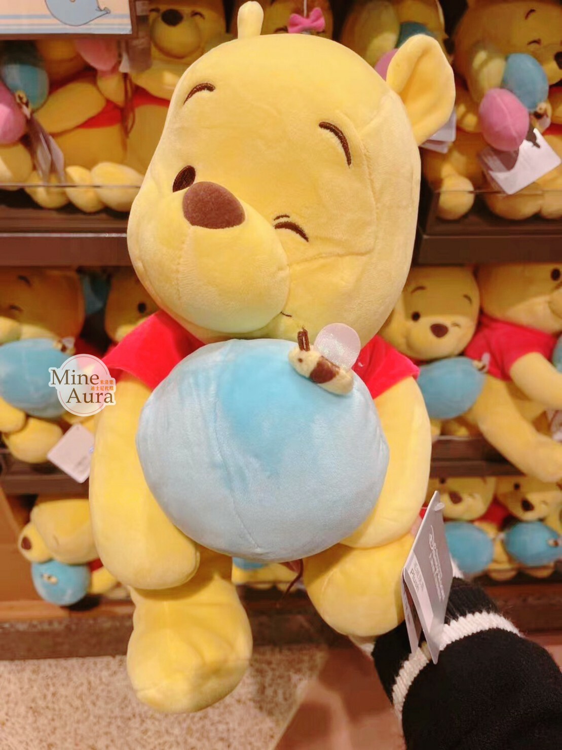 (限時特價) 噗噗 小熊維尼 Winnie the Pooh 藍色氣球 眨眼 M號 娃娃 玩偶 -上海迪士尼樂園