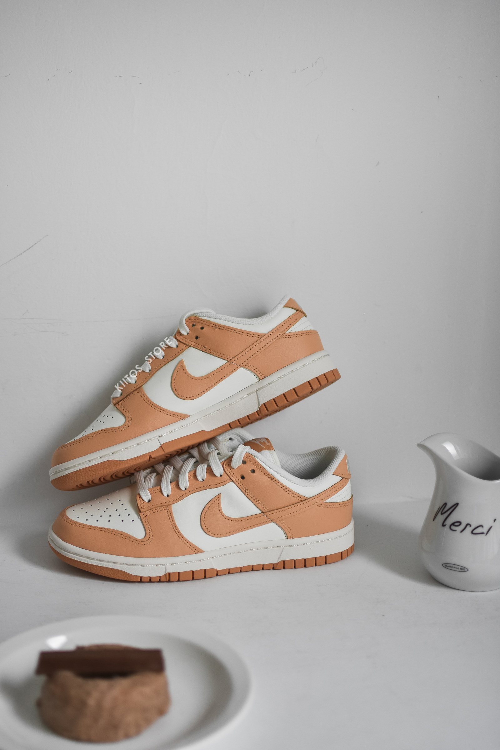 Nike Dunk Low 泰奶茶色