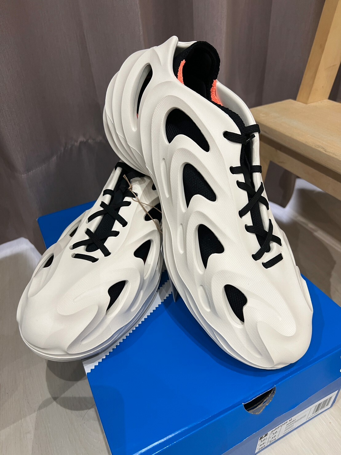 Adidas Originals adiFOM Q 洞洞鞋 HP6584 HP6586 Dec lu