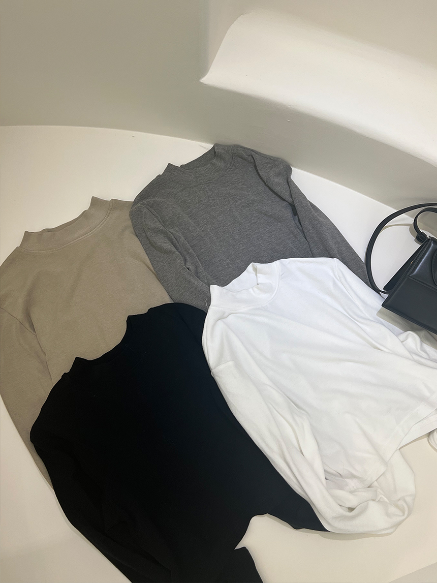 小高領柔棉短版上衣*4色