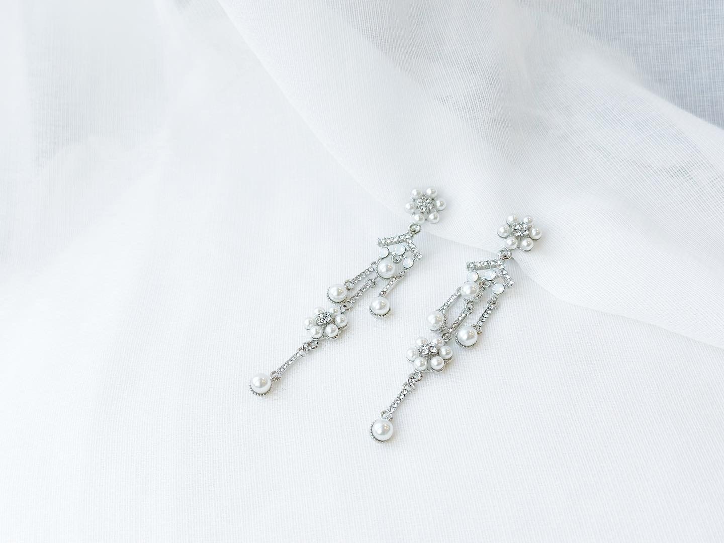 Earrings-570 (A)
