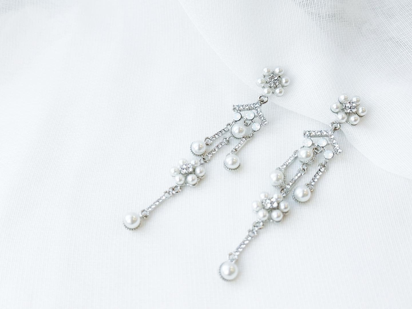 Earrings-570 (A)