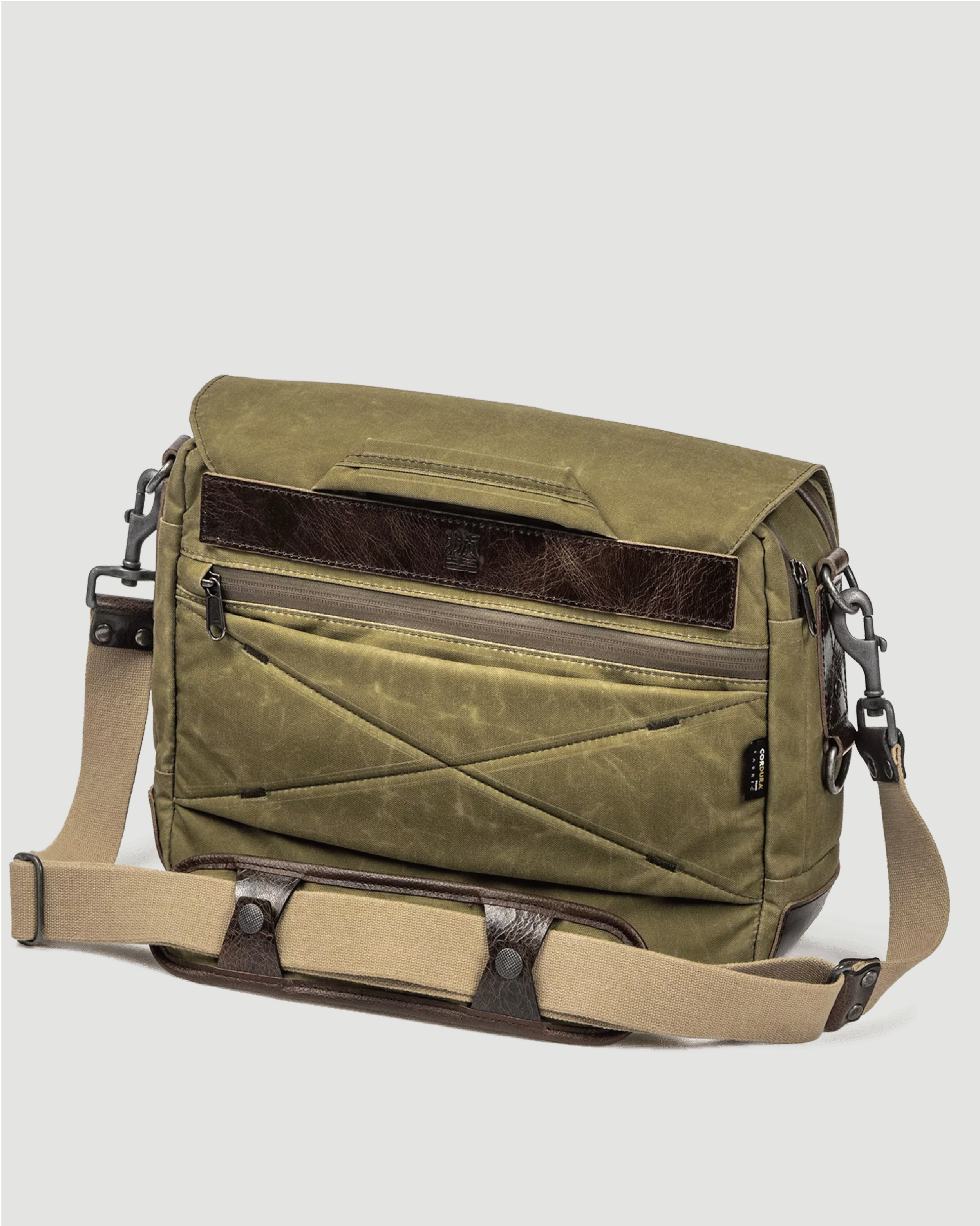 【沃坦】NEW CITY EXPLORER SCOUT 日常 / 相機兩用單肩包 9L 橄欖綠