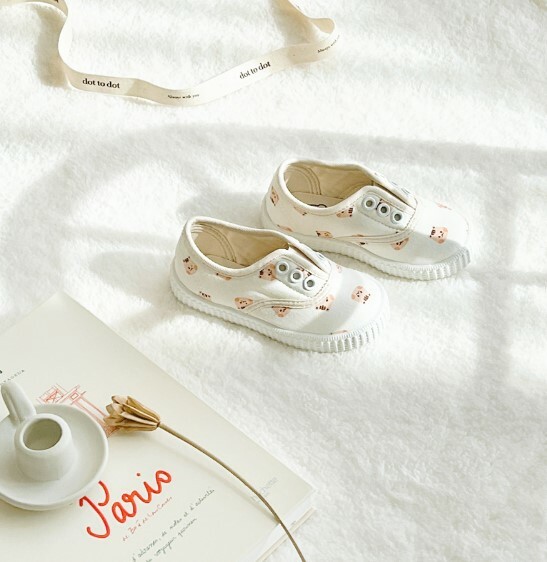 Dot to Dot 可愛松鼠經典運動鞋