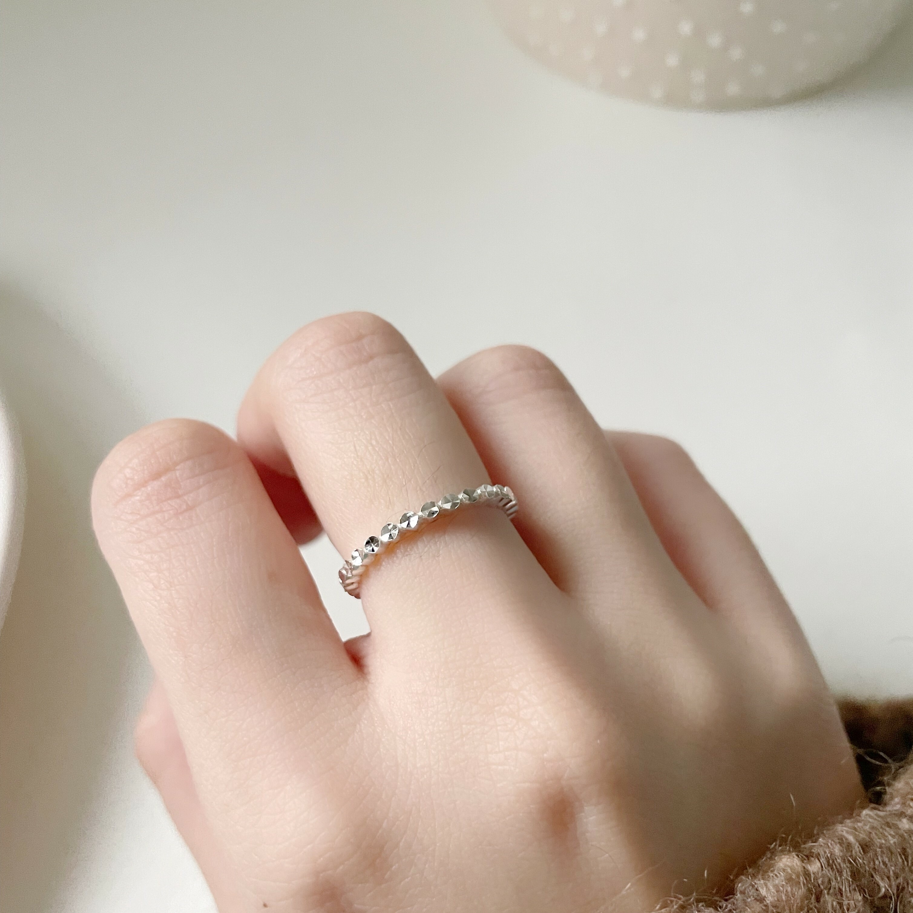 整圈閃亮oblate戒指