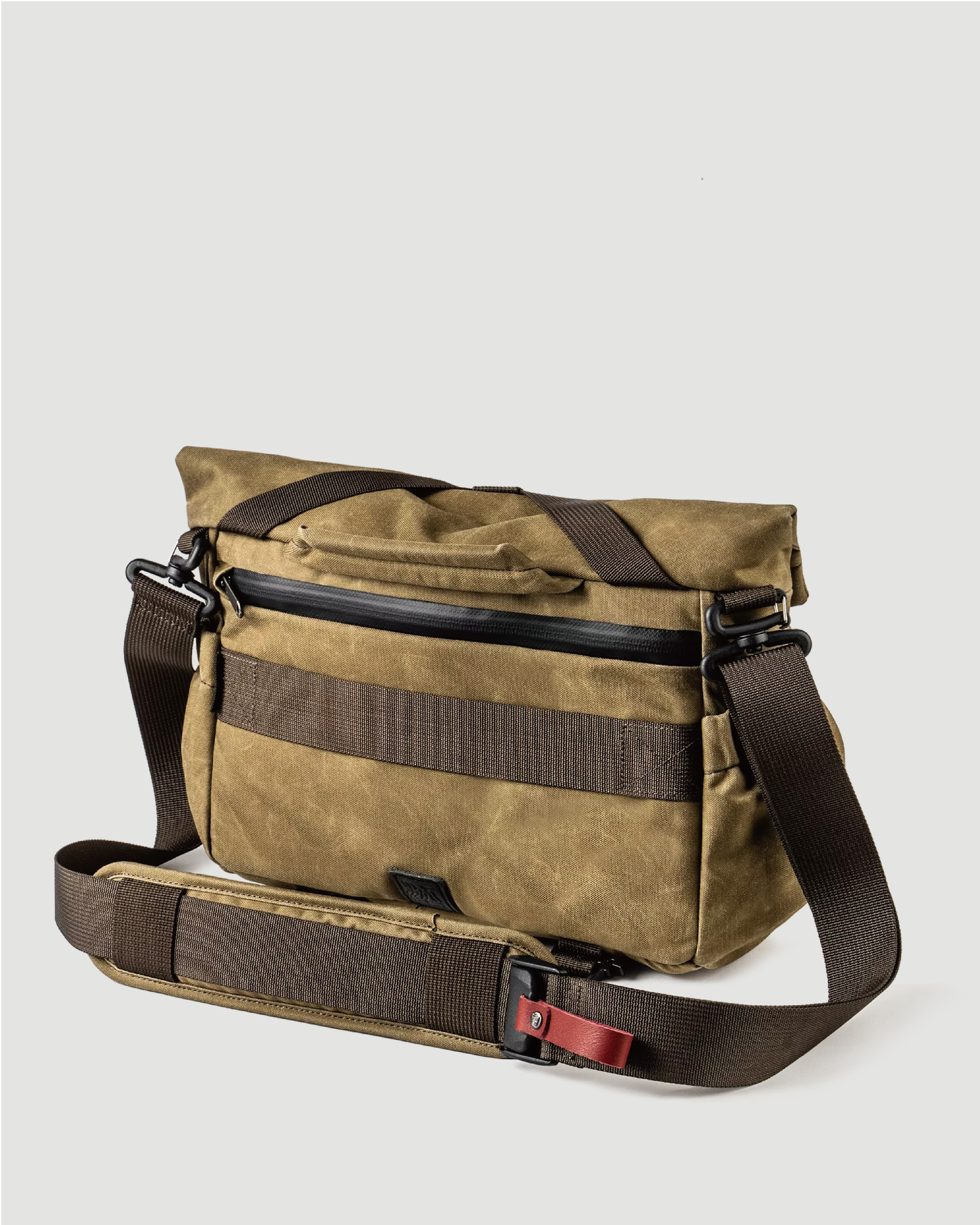 【沃坦】PILOT 飛行員 升級版輕量化旅遊相機包 7L 卡其色