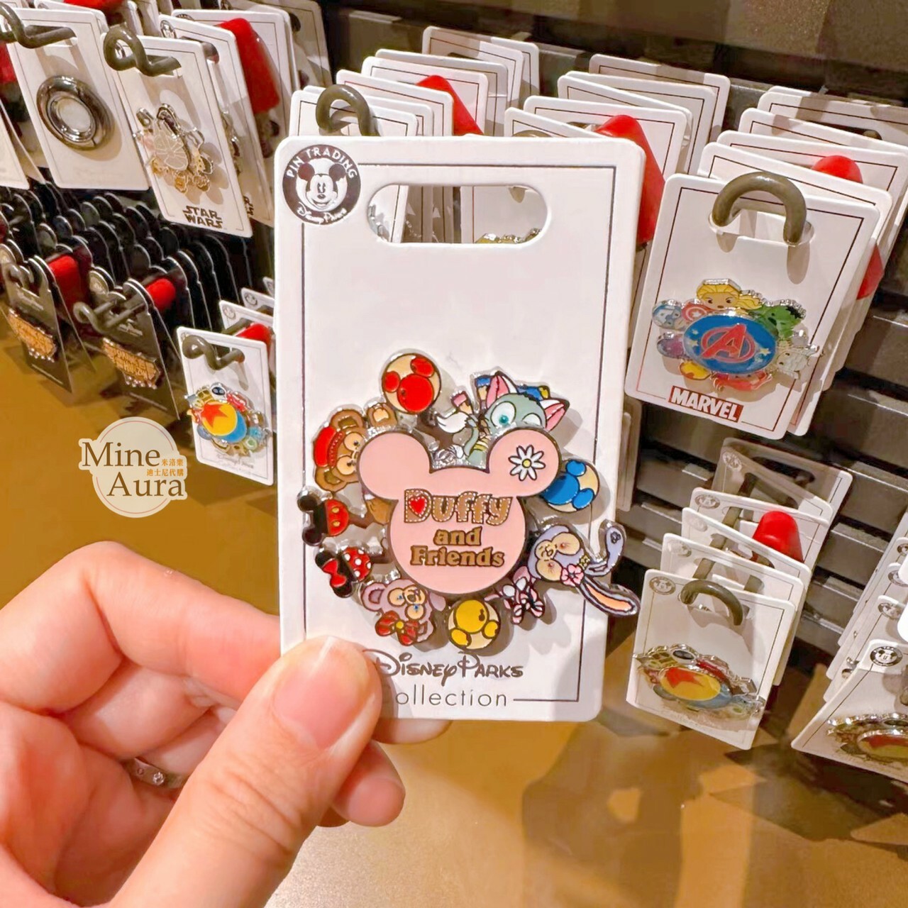 達菲 Duffy 米奇頭 立體造型 療癒轉轉 旋轉 徽章 PIN D&F達菲系列 -上海迪士尼樂園