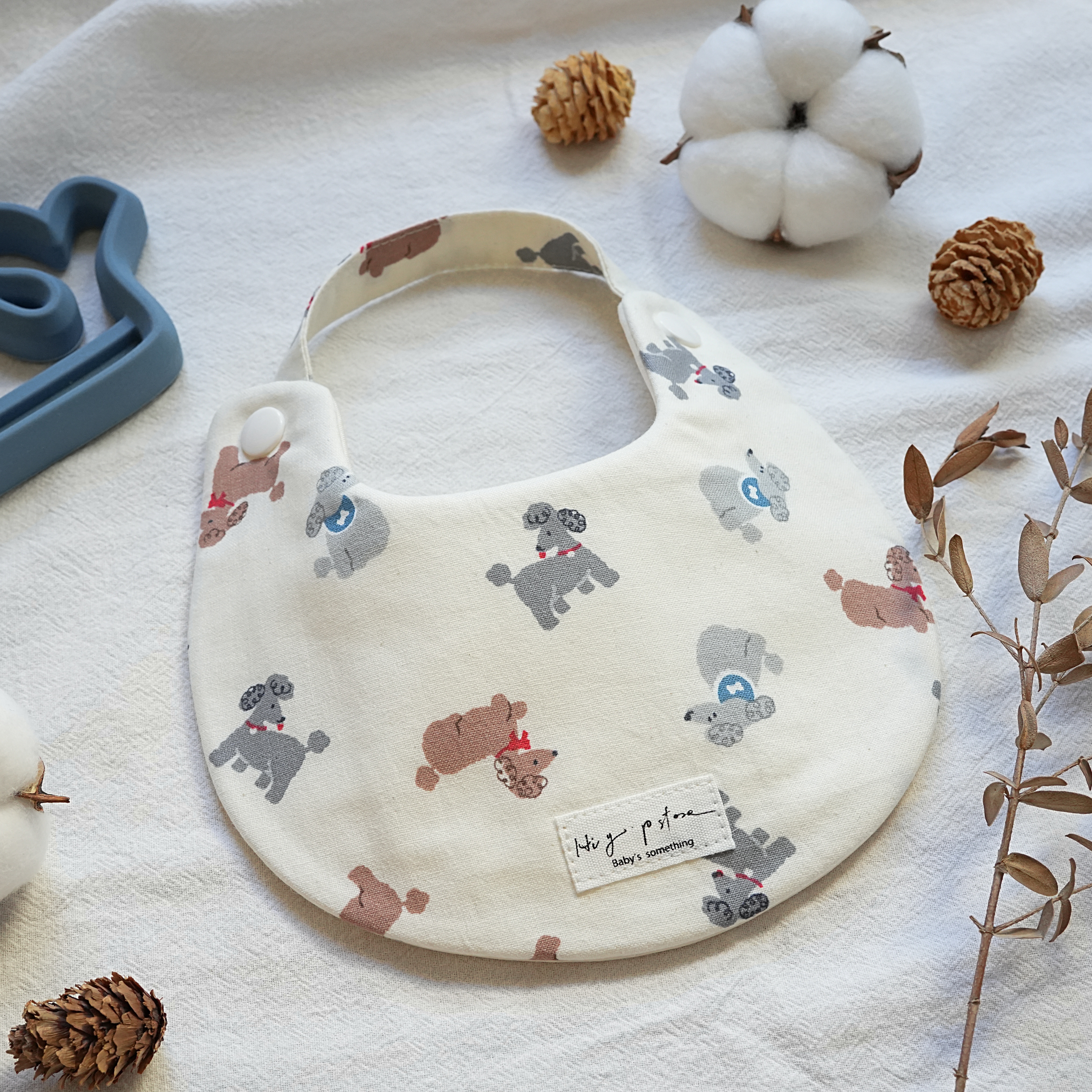 Hi Y.P store-手作圍兜-貴賓狗狗