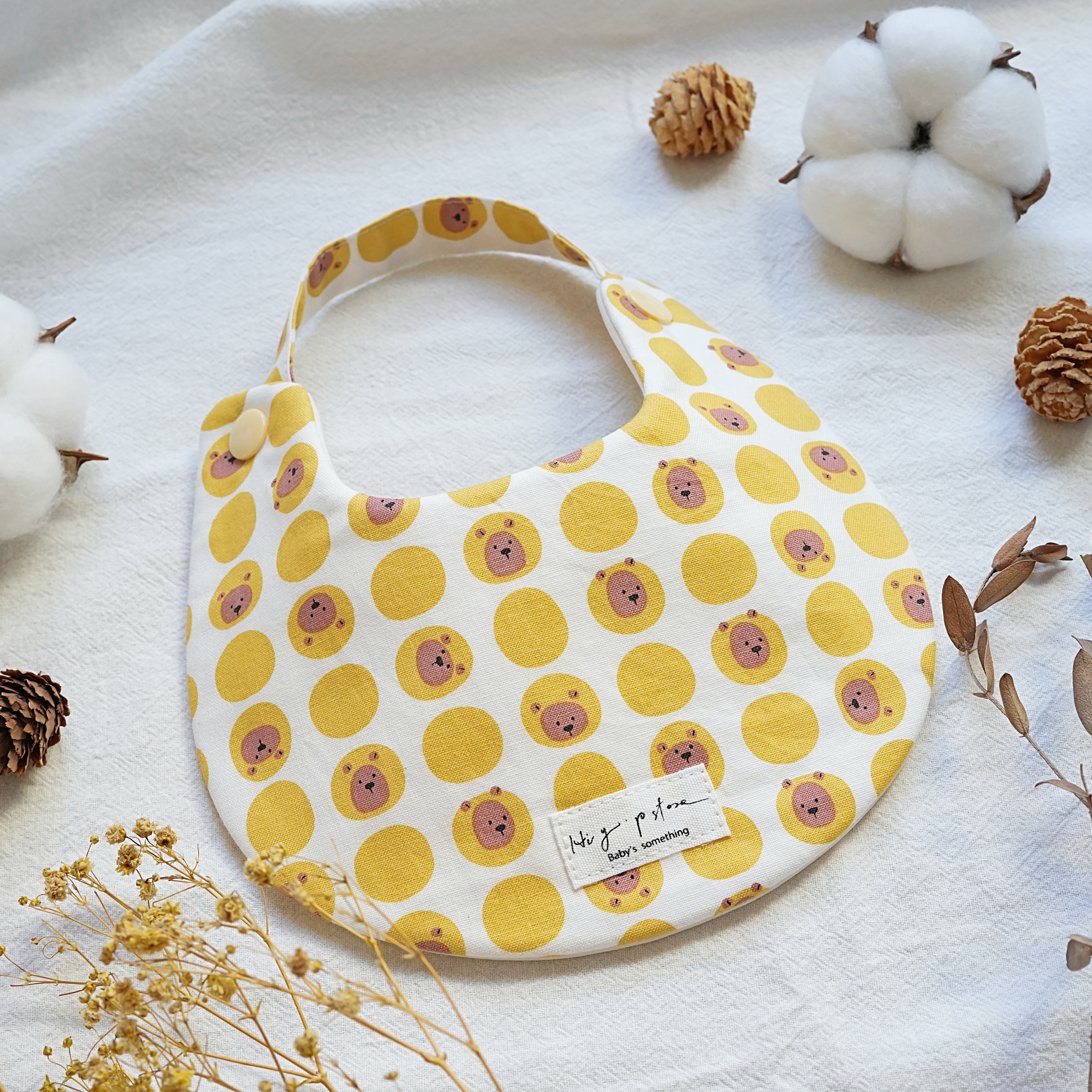 Hi Y.P store-手作圍兜-被窩熊熊