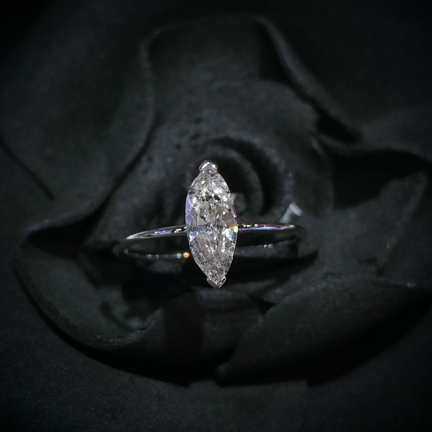 18K White Gold 0.76ct Marquise Diamond Ring