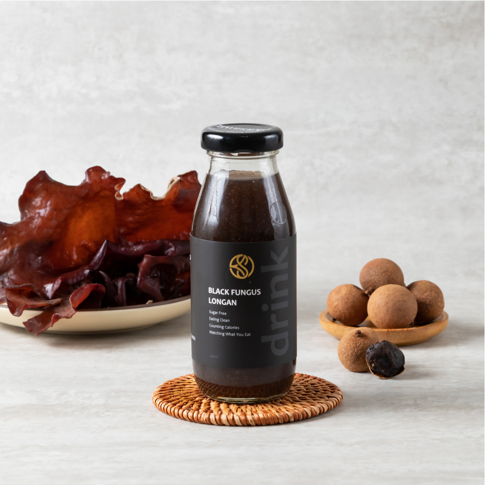 Hộp quà Nước Mộc Nhĩ (Hương lúa mạch táo đỏ*3+ Hương long nhãn*3) chai thủy tinh