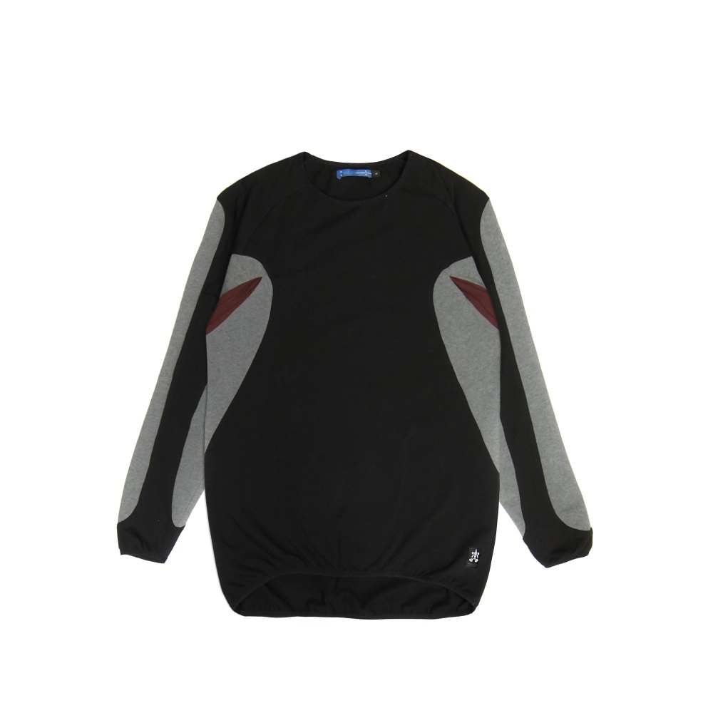 側撞色剪接上衣-黑